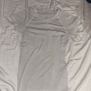 Lululemon Athletica Gray Short Sleeve Top